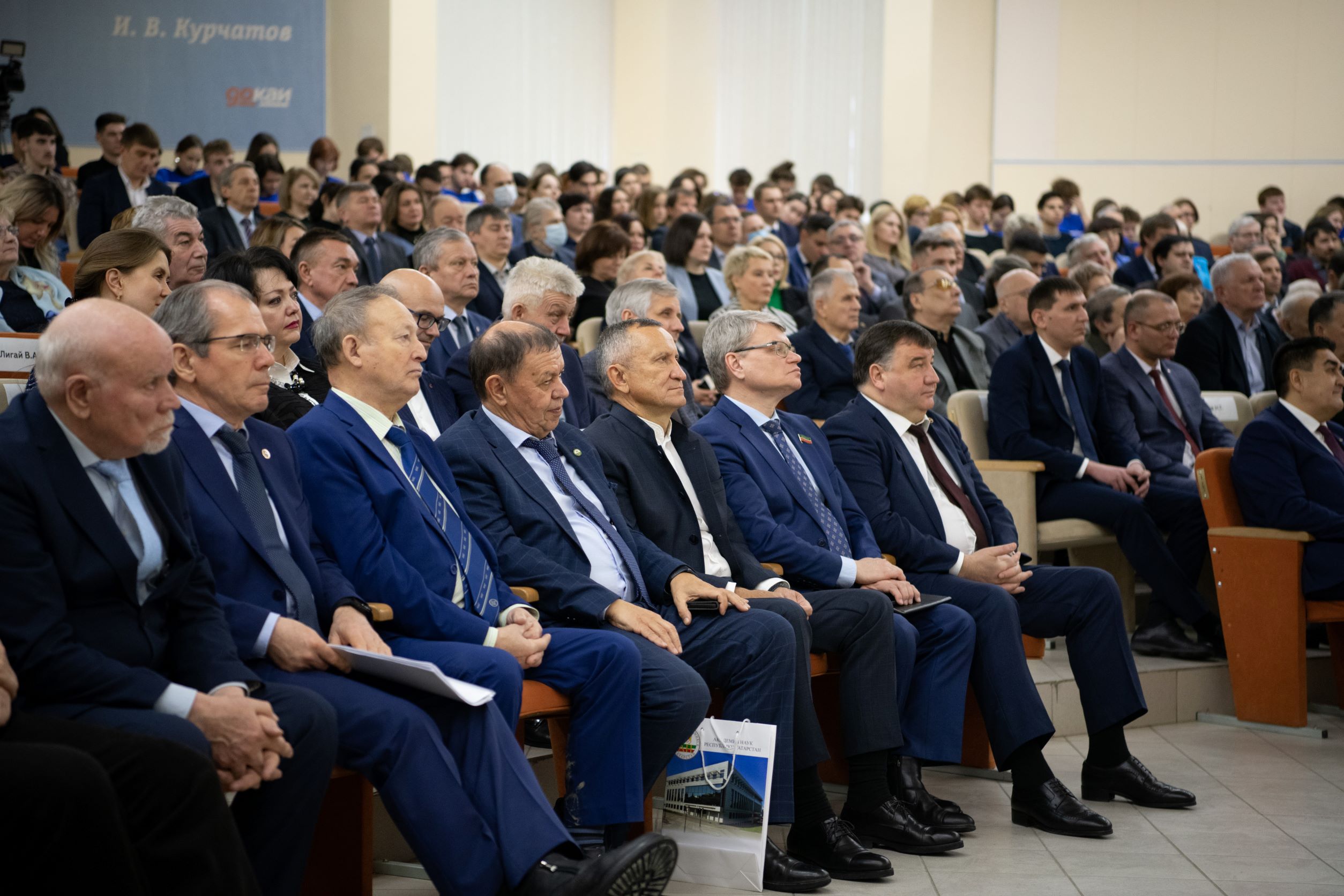 Ректор КФУ поздравил КНИТУ–КАИ с юбилеем | Медиа портал - Казанский ...